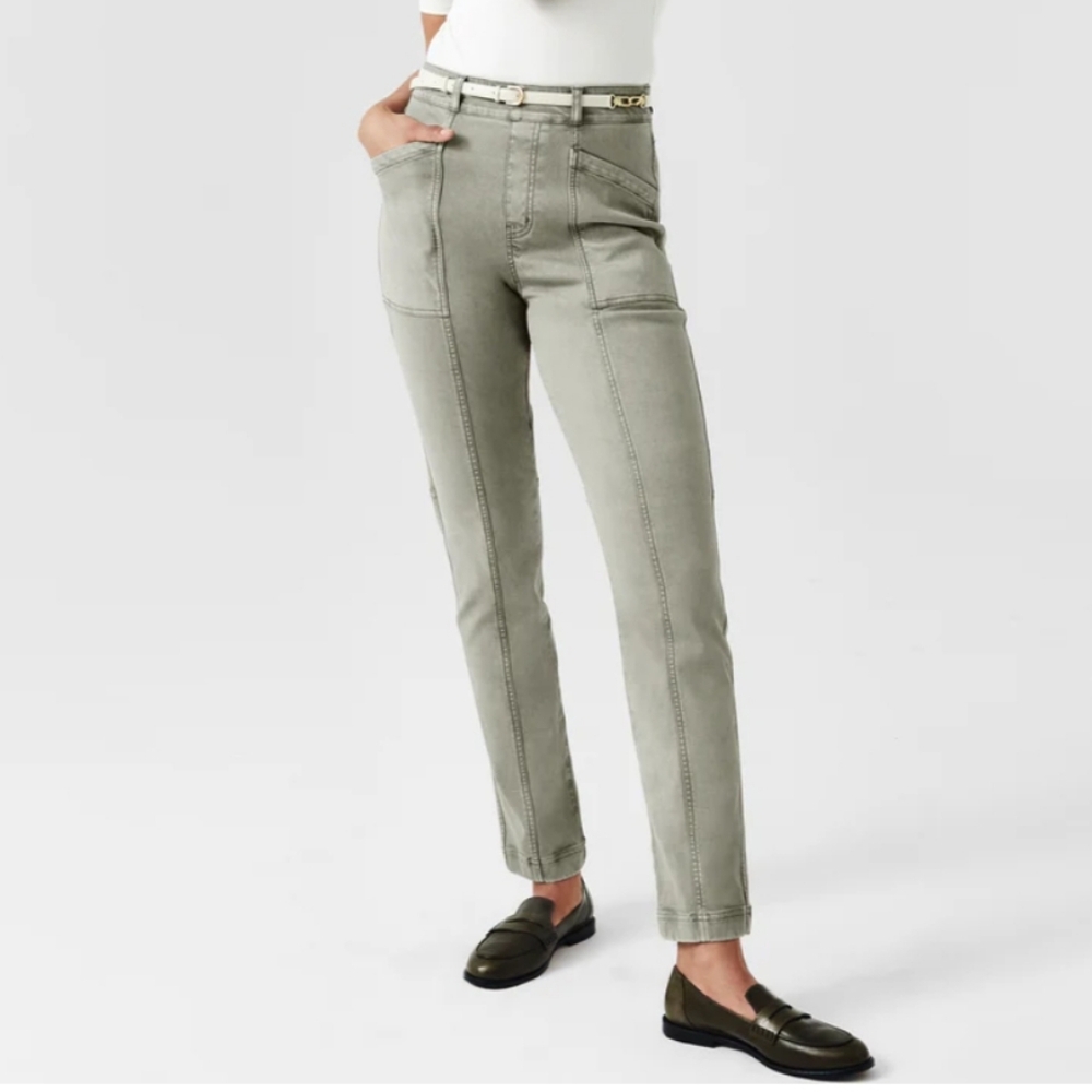 NWT Spanx by Sara Blakely Straight Jeans - Picture 1 of 13